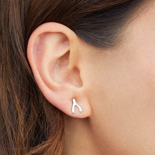 These 14-Karat Silver Wishbone Stud Earrings Are the Perfect Inspirational Gift